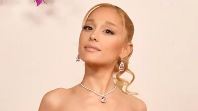 31 yaşındaki ABD'li şarkıcı Ariana Grande son dönemde verdiği kilolarla