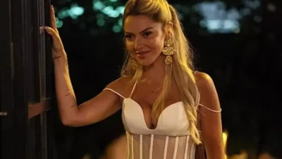 Ünlü şarkıcı Hadise'nin ilk oyunculuk deneyimini yaşadığı yakın arkadaşı Seda