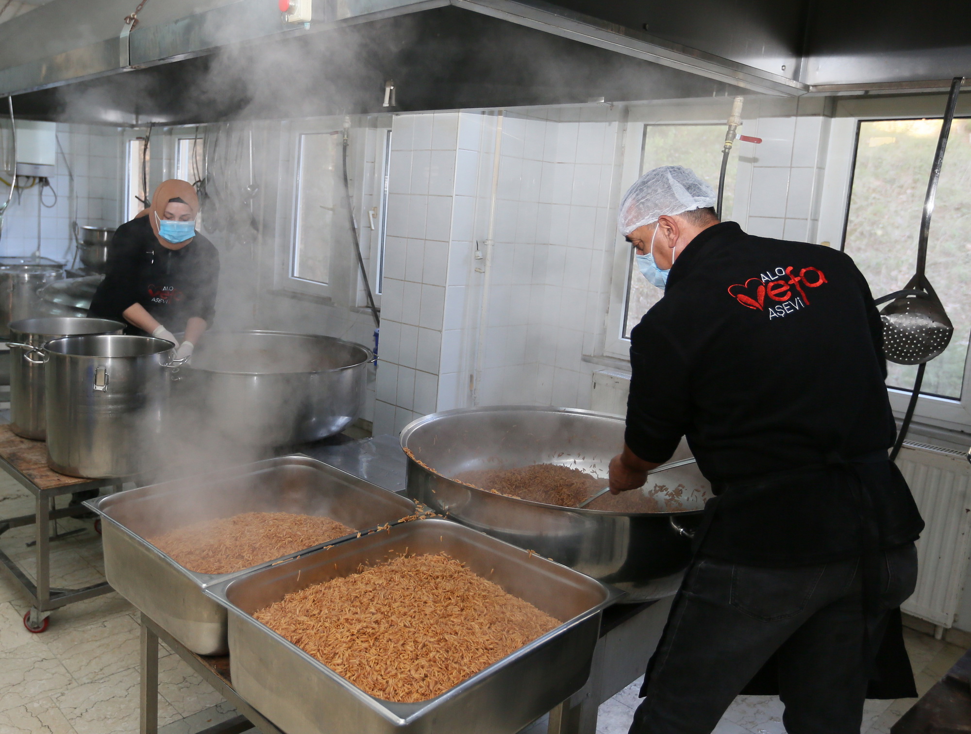 Derince Belediyesi Sosyal Destek Hizmetleri Müdürlüğü bünyesinde faaliyet gösteren Aşevi