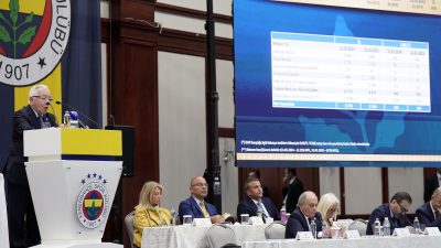 Fenerbahçe Denetim Kurulu Üyesi Mehmet Vodina, sarı-lacivertli kulübün borcunun 12