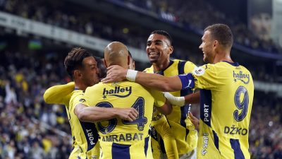 Fenerbahçe, UEFA Avrupa Ligi'nde dördüncü maçına yarın akşam AZ Alkmaar