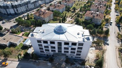Kocaeli Büyükşehir Belediyesi tarafından Derince ilçesinde yapımına devam edilen İmam