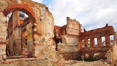 Darıca Belediye Başkanı Muzaffer Bıyık, İskoliye Sanat Akademisi projesi ile