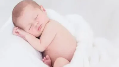 Bebeklerde süt alerjisi, bağışıklık sisteminin inek sütünde bulunan proteinlere karşı