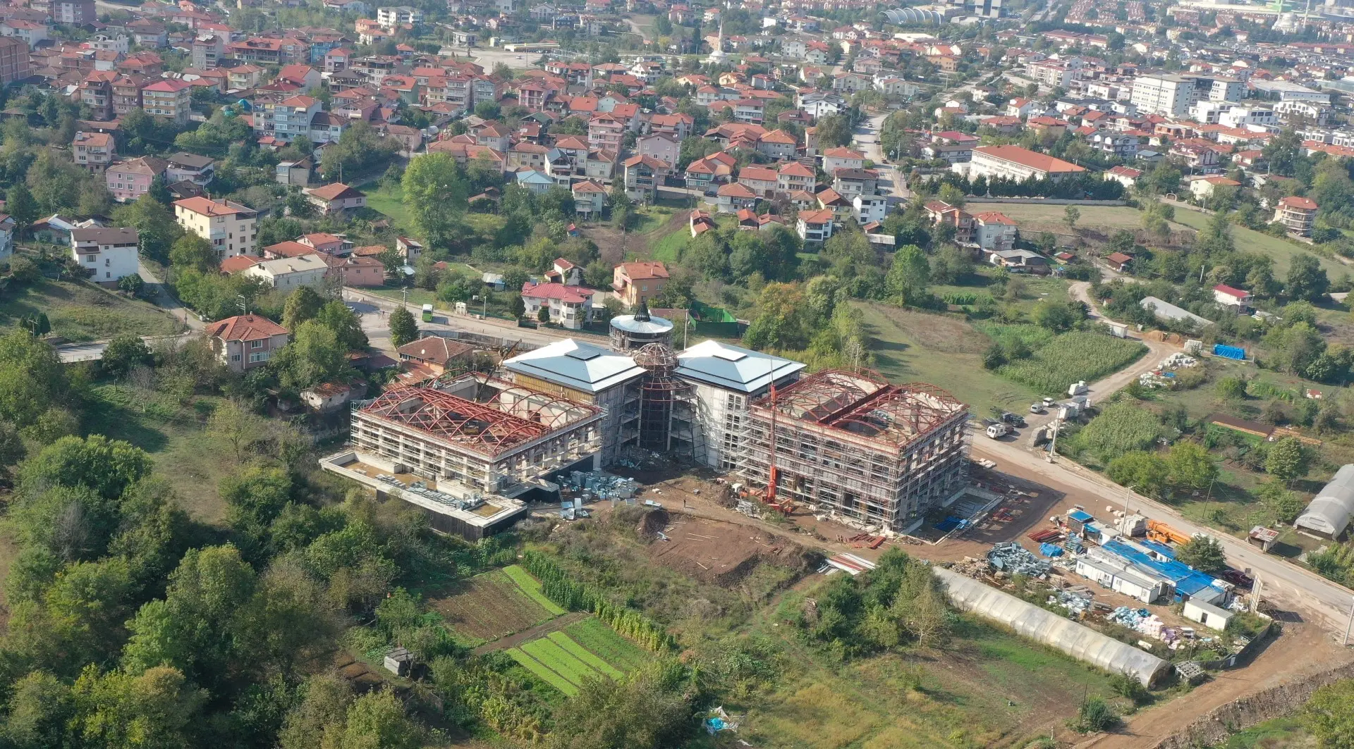 Kocaeli'nin Başiskele ilçesinde sağlık turizmine büyük katkı sunması beklenen Yeniköy