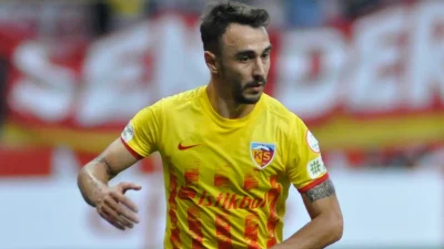 Kayserispor’un 30 yaşındaki deneyimli futbolcusu Gökhan Sazdağı, A Milli Futbol