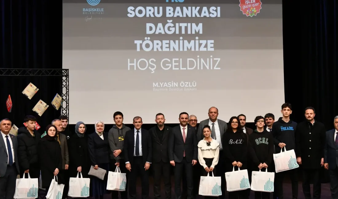 Başiskele'de 12. sınıf öğrencilerine bu yıl da YKS soru bankası