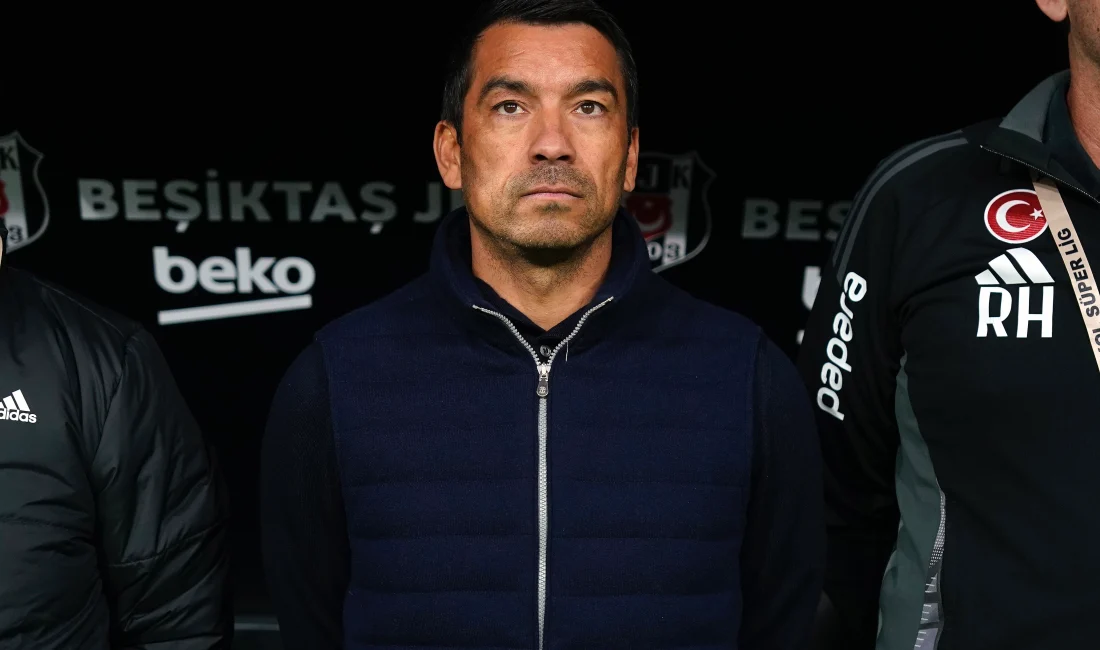 Beşiktaş’ta Hollandalı Teknik Direktör Giovanni van Bronckhorst ile yolların ayrıldığı