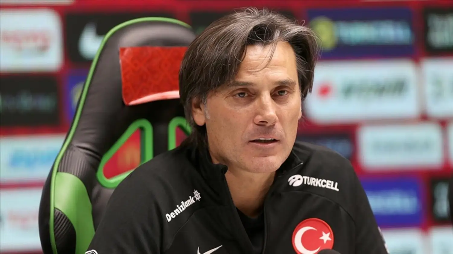A Milli Futbol Takımı Teknik Direktörü Vincenzo Montella, Karadağ maçı
