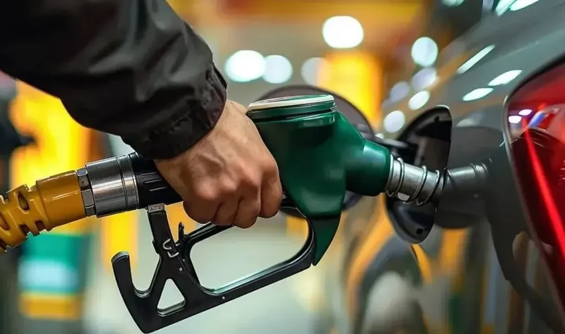 Motorin fiyatlarına bu gece yarısından itibaren zam yapılacak. Akaryakıt sektörü