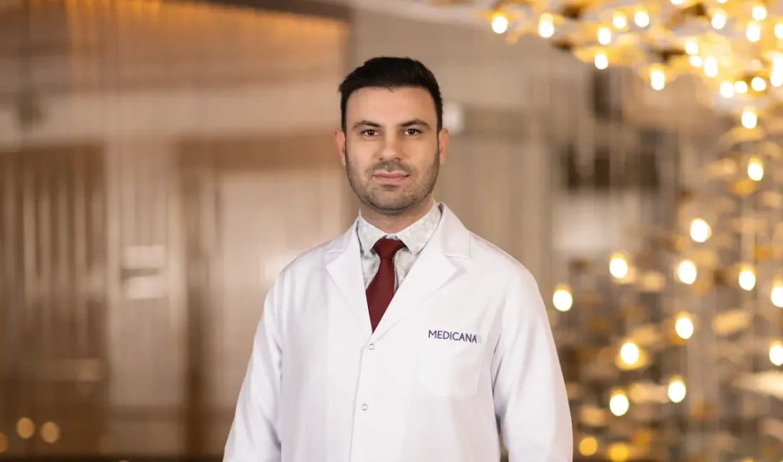 Fizik Tedavi ve Rehabilitasyon Uzmanı Dr. Mert Sancar, "Ofis çalışanları