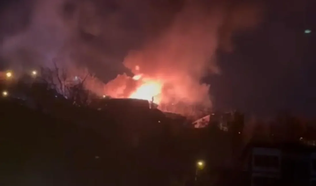 Kocaeli’nin İzmit ilçesi Bağçeşme mahallesinde bir evde yangın çıktı. Olay