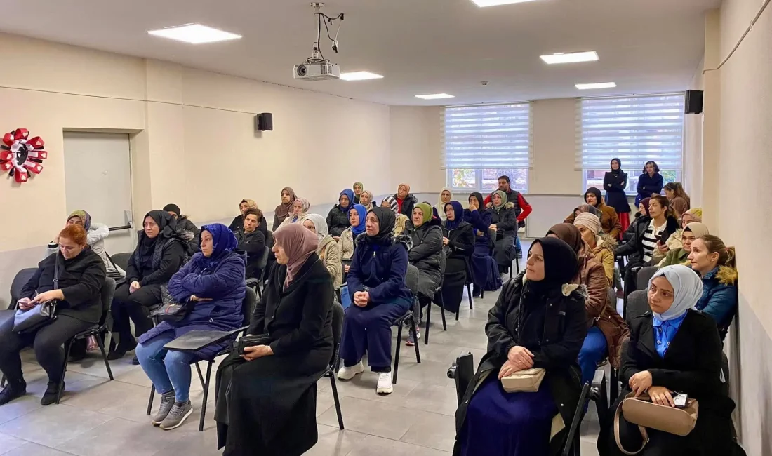 Körfez Belediyesi’nin çocukların eğitimine destek amacıyla hizmete açtığı bilgi evlerinde