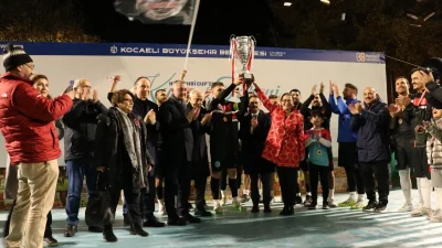 Hemşeri Cup 24’ün final maçında Kocaeli Artvin Batum Havalisi Dernekleri