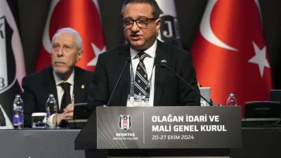 Beşiktaş'ta Kaan Şakul, genel sekreterlik ve vekil saymanlık görevlerini bıraktığını,