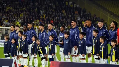 Fenerbahçe, Süper Lig'de yarın oynayacağı Beşiktaş derbisinde 26 maçlık deplasmanda