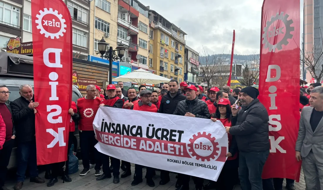 DİSK Kocaeli Bölge Müdürlüğü bugün Sabri Yalım Parkı’nda basın açıklaması