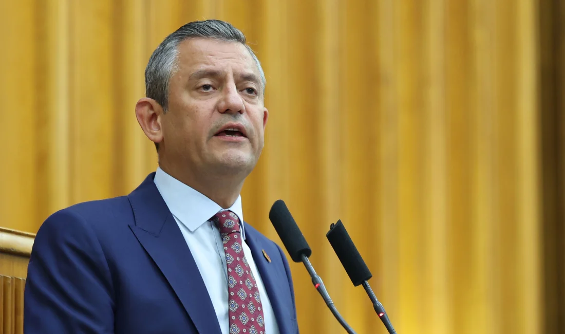 CHP Genel Başkanı Özgür Özel, bugün Kocaeli'de işçilere destek olmak