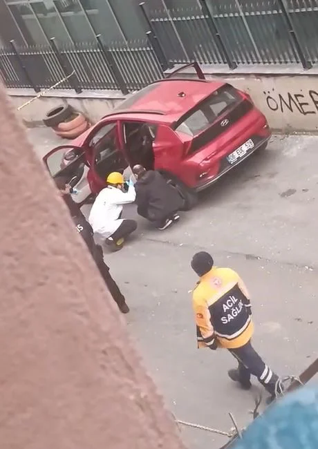 Yenidoğan çetesi soruşturmasında ismi geçen Satılmış Çim Küçükçekmece’de bir aracın