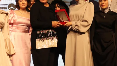 İstanbul Üniversitesi (İÜ) öğrencilerinin, rektörlükten bağımsız olarak düzenlediği Altın61 Ödül