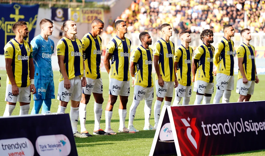 Fenerbahçe, Süper Lig'de 2024-2025 sezonunun ilk bölümünde geçtiğimiz sezonun gerisinde