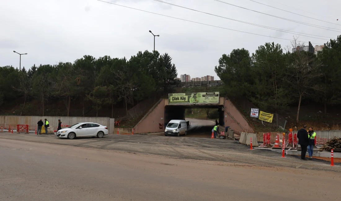 Kocaeli Büyükşehir Belediyesi'nin "Alikahya Stadyum Tramvay Hattı" projesi kapsamında trafiğe