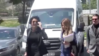 Eski manken Deniz Akkaya'nın sosyal medyadan hakime hakaret ve tehdit