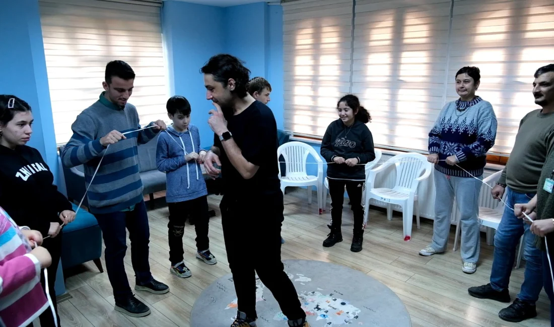 Yaşama Destek Evi, özel çocukların hayatlarına dokunarak onların hayatta daha