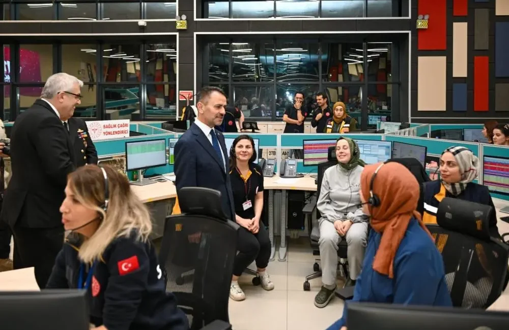 Kocaeli Valisi İlhami Aktaş, yeni yıla saatler kala 112 Acil