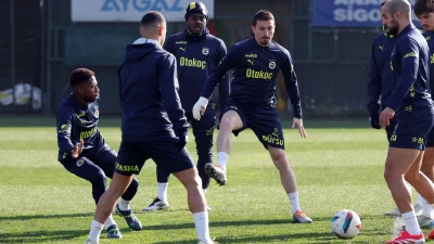 Fenerbahçe, Trendyol Süper Lig'in 20. haftasında yarın deplasmanda Adana Demirspor