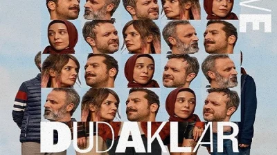 Prömiyerini 28. İstanbul Tiyatro Festivali’nde gerçekleştiren “Linçler ve Dudaklar”, 26