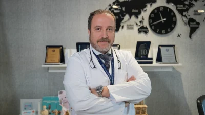 Çocuk Nefrolojisi Uzmanı Prof. Dr. Cihangir Akgün, 0-2 yaş bebeklerden