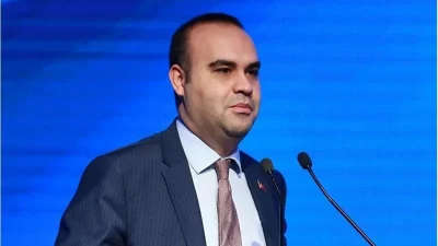 Sanayi ve Teknoloji Bakanı Mehmet Fatih Kacır, “Ay'a erişmeye hedefliyoruz.