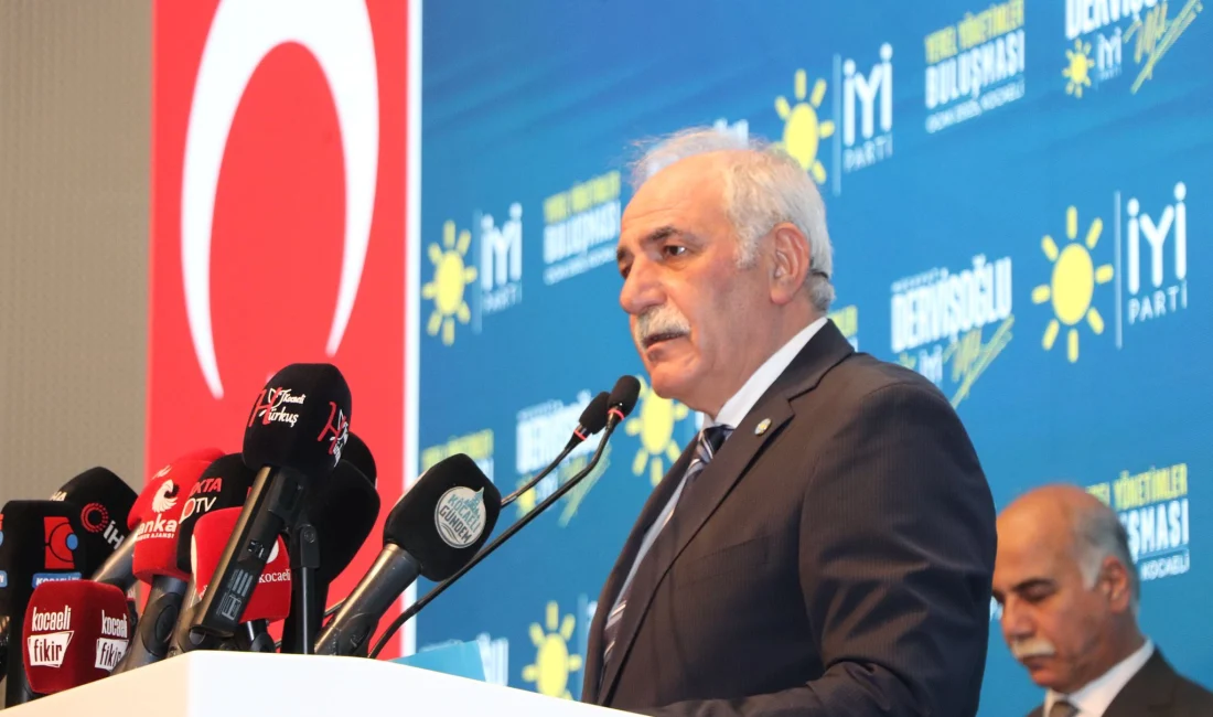 Etkinlikte konuşan İYİ Parti Yerel Yönetimlerden Sorumlu Genel Başkan Yardımcısı