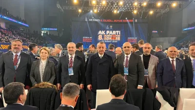 Bugün Ankara Spor Salonu’nda gerçekleştirilen AK Parti 8. Olağan Büyük
