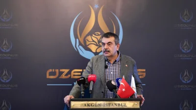 Milli Eğitim Bakanı Yusuf Tekin, "2002'deki derslik sayısını ikiye katlamış