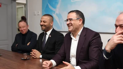 Derince Belediye Başkanı Av. Sertif Gökçe, CHP Derince İlçe Başkanlığı