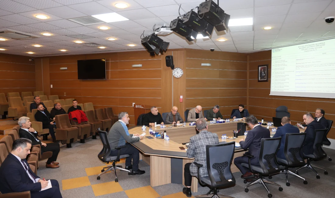 Büyükşehir’in encümen toplantısında, son kullanma tarihi geçmiş ürünlerin raflarda yer