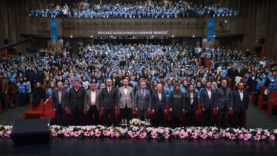 Kocaeli Büyükşehir Belediyesi tarafından hayata geçirilen “İyilik Kılavuzu” yarışmasının açılış