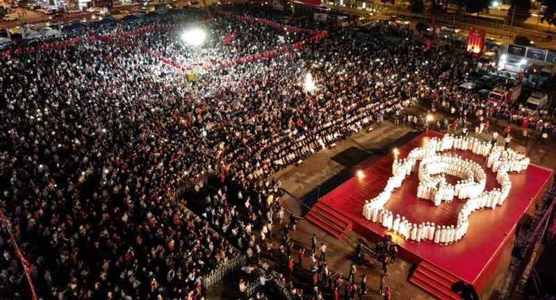 Kocaeli Büyükşehir, hain darbe girişiminin 7. yıldönümünde şehitlerimizi anmak ve