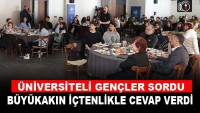 Başkan Büyükakın, Çağdaş Yaşamı Destekleme Derneği bünyesinde eğitim desteği alan