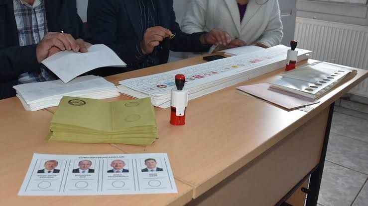 YSK Başkanı Ahmet Yener, devam eden oy sayım işlemine ilişkin