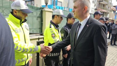 Gölcük’te düzenlenen Kent Bayramlaşması toplumun her kesiminden temsilciler vatandaşların geniş