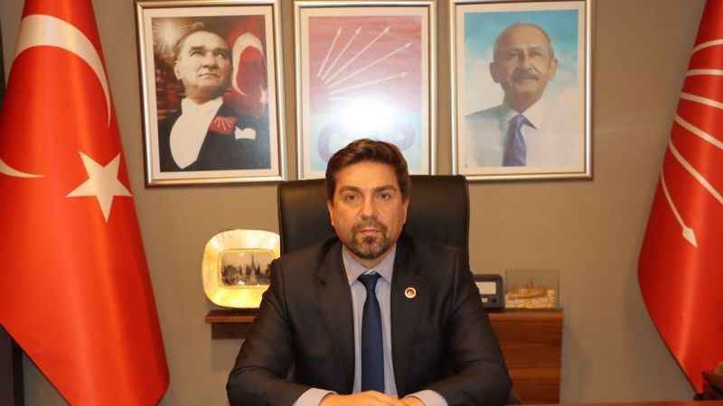 Cumhuriyet Halk Partisi (CHP) Kocaeli İl Başkanı Bülent Sarı 14