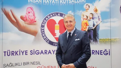  Türkiye Sigarayla Savaş Derneği Genel Başkanı Prof. Dr. Mustafa Aydın,