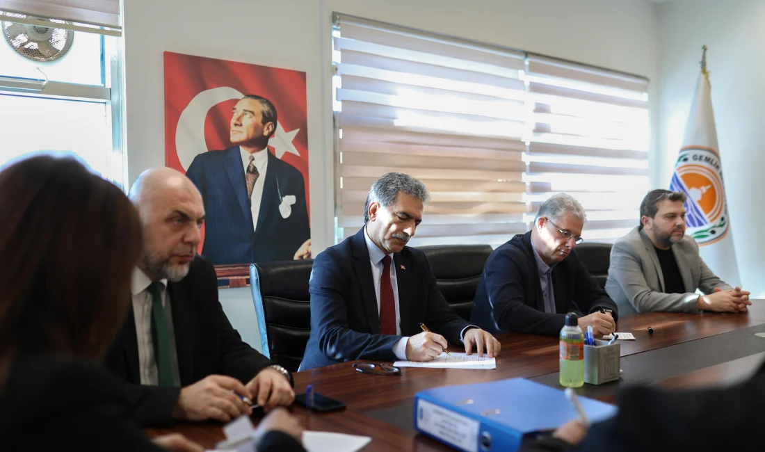 Gemlik Belediye Başkanlığı ev sahipliğinde düzenlenen toplantıda, Gemlik başta olmak