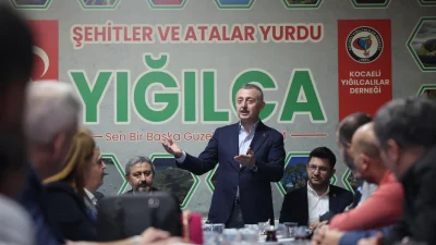 Kocaeli Büyükşehir Belediye Başkanı Doç.Dr.Tahir Büyükakın, Kocaeli Yığılcalılar Derneği’nin düzenlediği