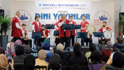 Büyükşehir Belediye Konservatuvarı Dini Musiki Bölümü Korusu, Milli İrade Meydanı