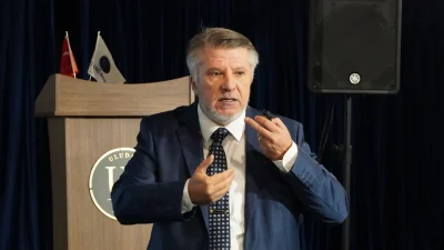 Bursa Uludağ Üniversitesi Veteriner Fakültesi'nden Prof. Dr. Mustafa Tayar, orucun