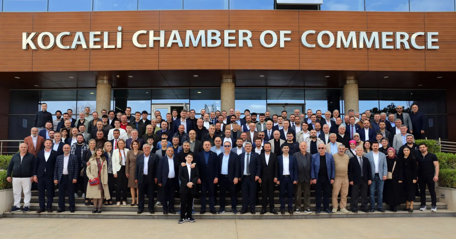 Kocaeli’nin en büyük kurumsal ailesi KOTO, geleneksel bayramlaşma programını Ramazan